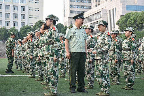 湖南省武警刘桂生图片